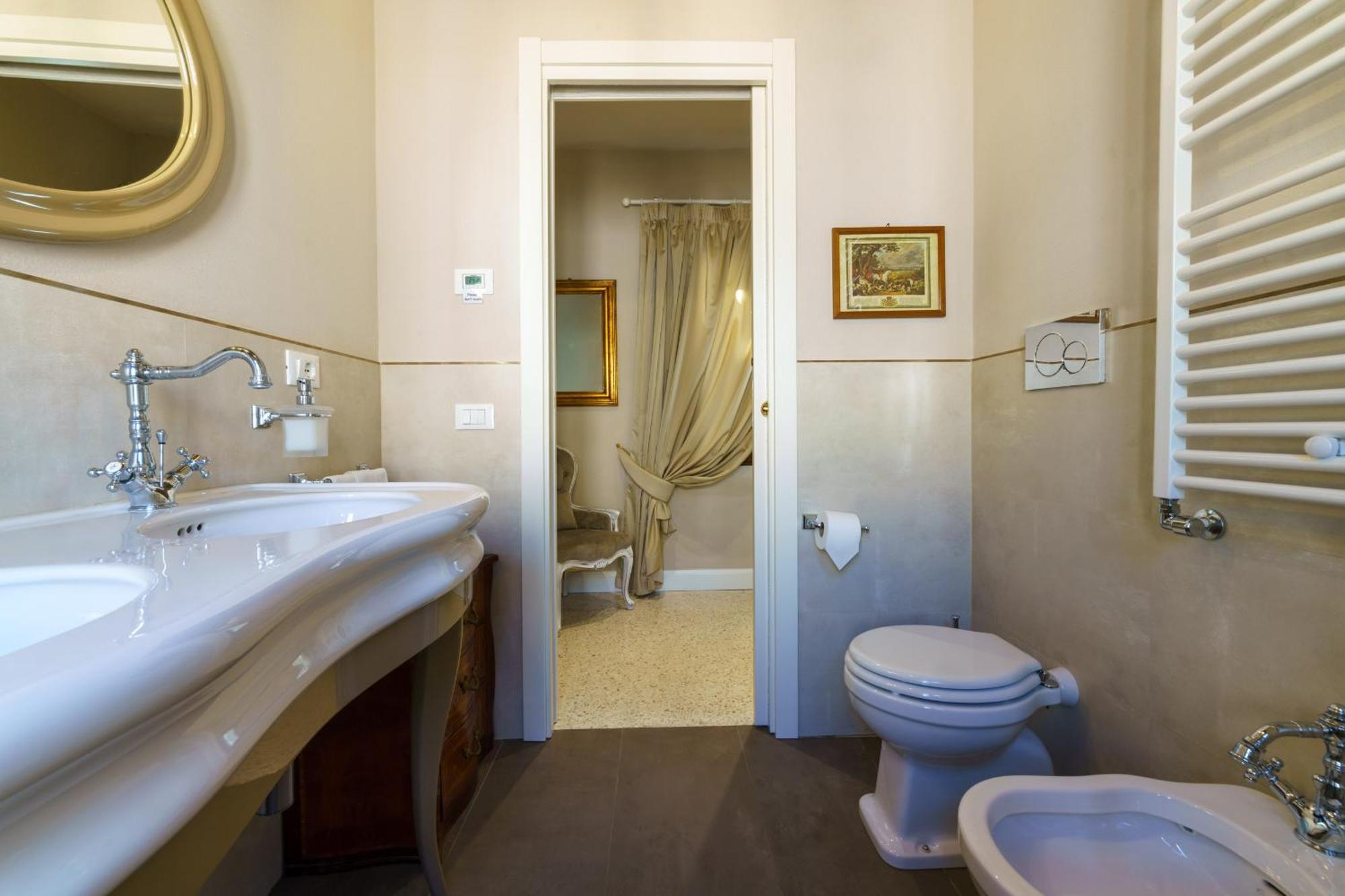 Casa Virginia Direct At The Canal Cannaregio With Own Roof Terrace Venecia Exterior foto
