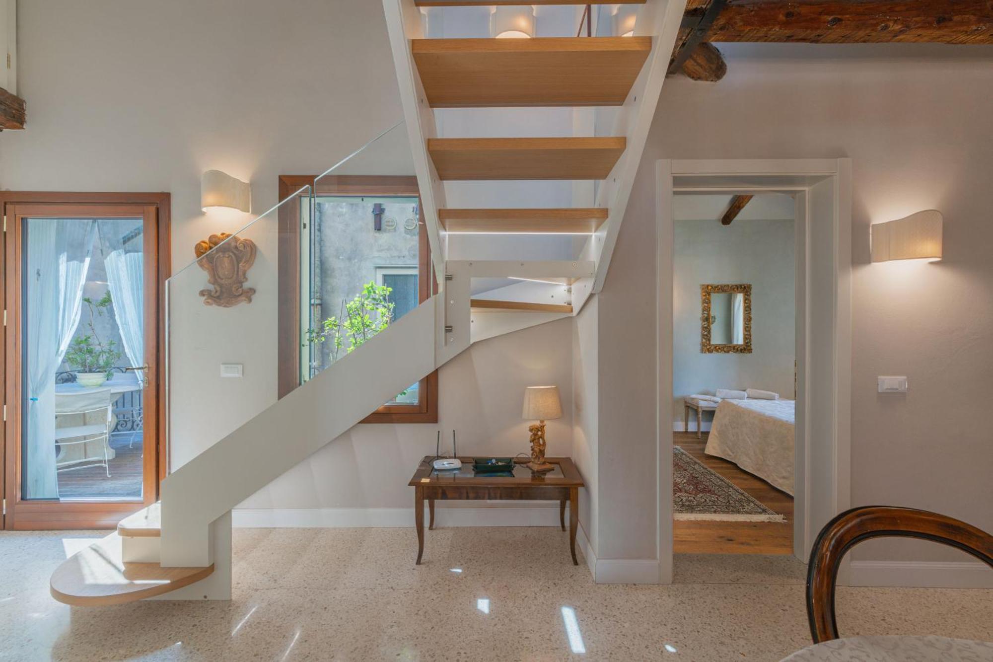 Casa Virginia Direct At The Canal Cannaregio With Own Roof Terrace Venecia Exterior foto